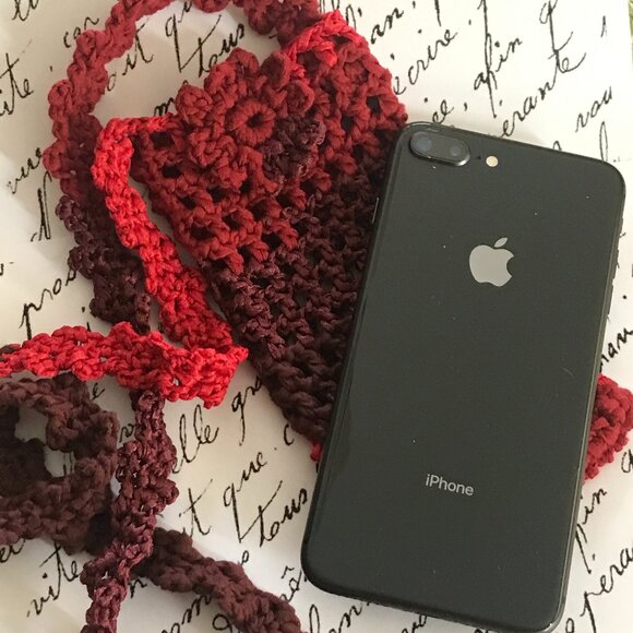 Crossbody SHADES OF RED CELL PHONE HOLDER Handmade by Me - Picture 6 of 8